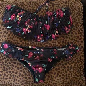 O’Neil bikini 💕